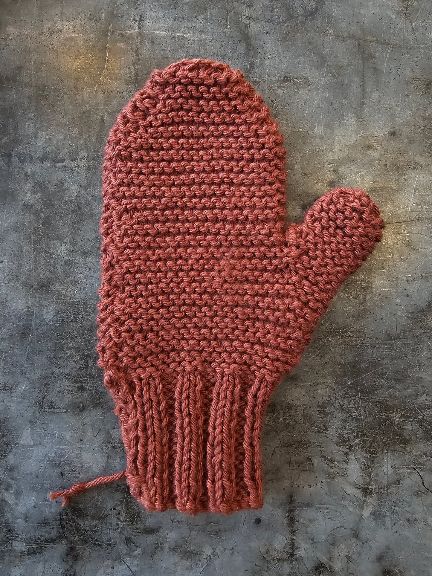 Hand Knitted Cotten Wash Mitten