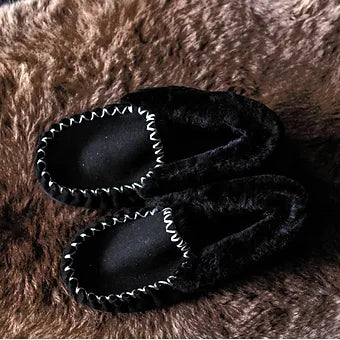 Traditional Moccasin / Black