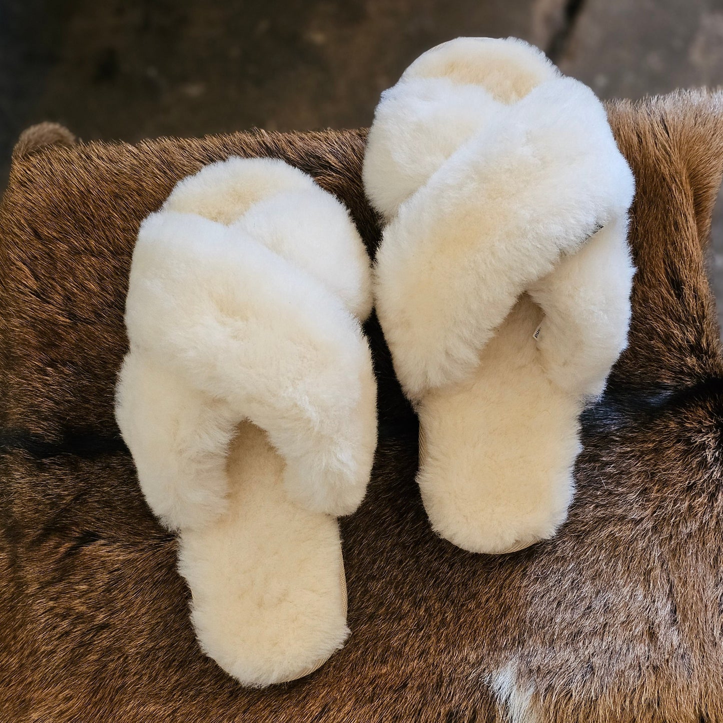 Crossover Moodle Slippers / Natural