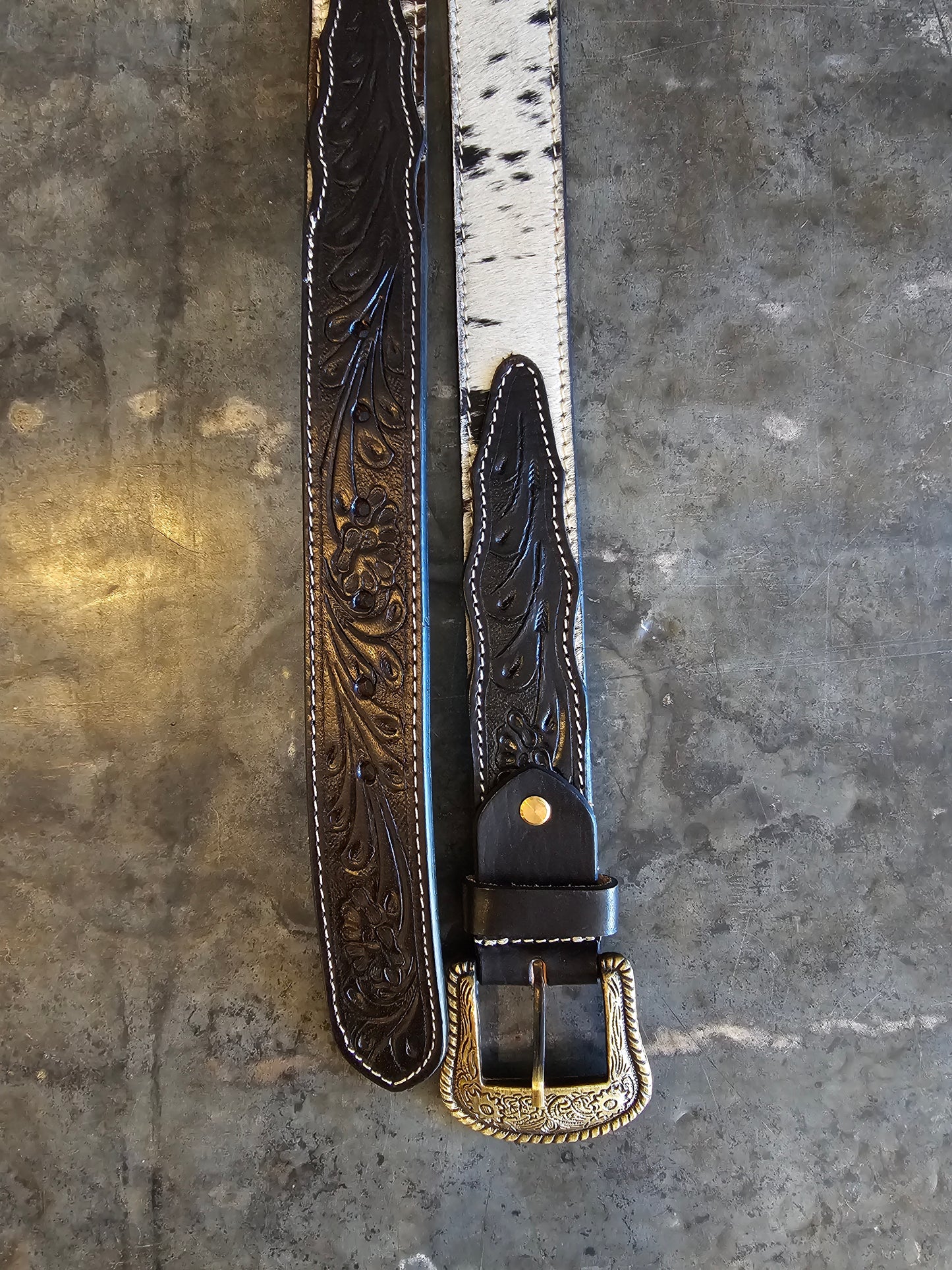 Tooled Leather & Cowhide Belt / Black