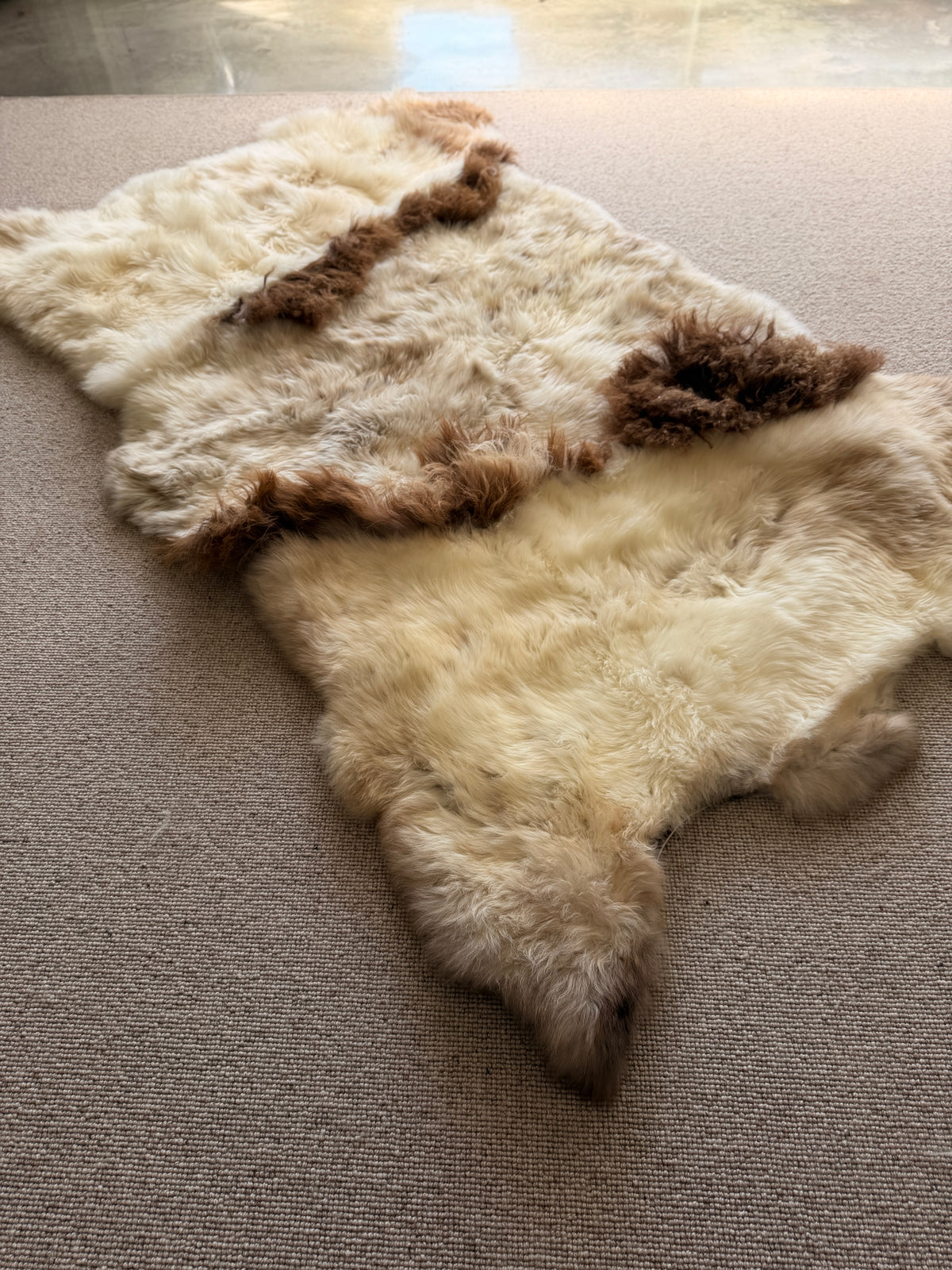Out West Alaska Sheepskin Rug