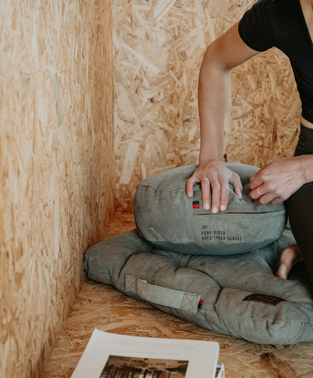 Ground Up Meditation Cushion / Khaki / Pony Rider