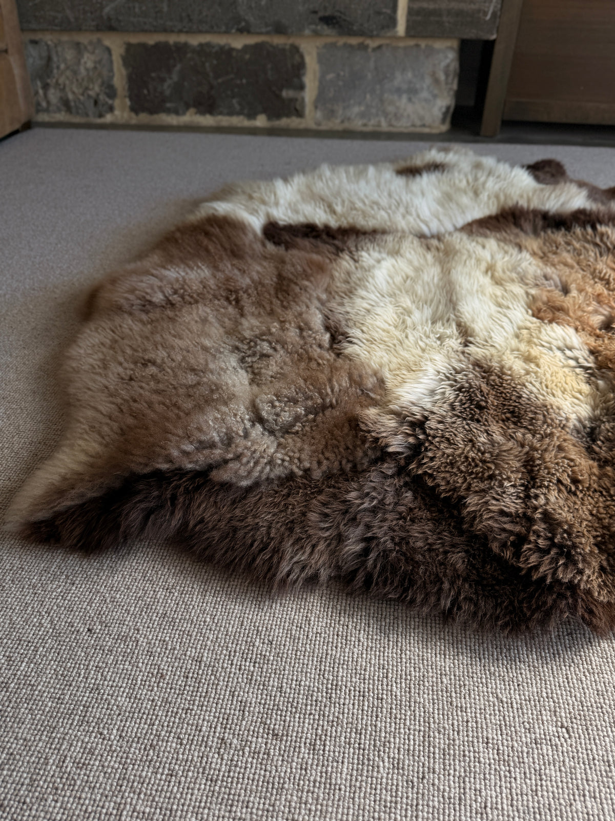 Out West 'Montana' Sheepskin Rug