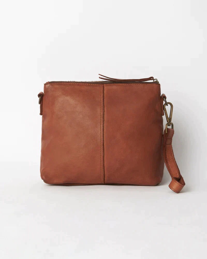 Large Essential Pouch / Tan