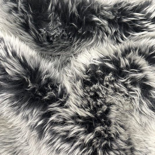 Merino Long Wool Sheepskin Rug / Charcoal Snow Tip