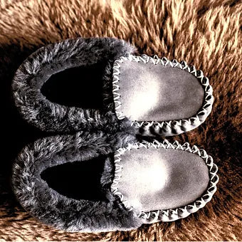 Traditional Moccasin / Grey